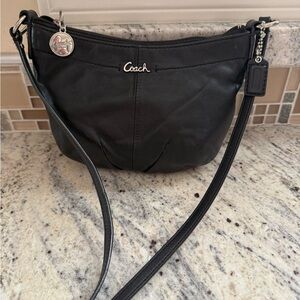 Vintage Coach Leather Crossbody Purse American Y2K Hobo Classic Black Cool Girl